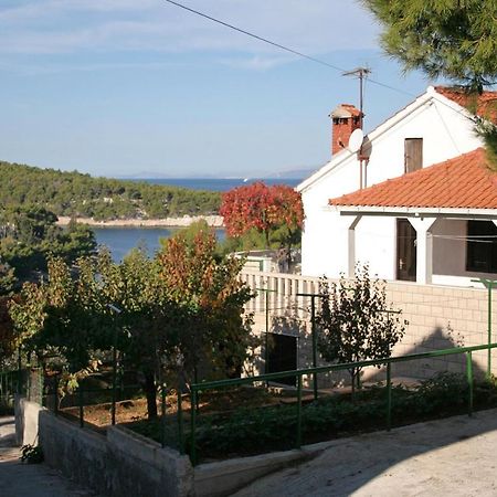 Apartments By The Sea Splitska, Brac - 2923 Постіра Екстер'єр фото